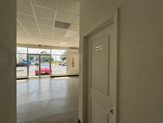 Exclusive Retail for Lease